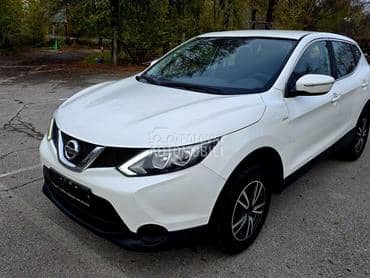 Nissan Qashqai 1,5Dci LED/NAV/PERLA