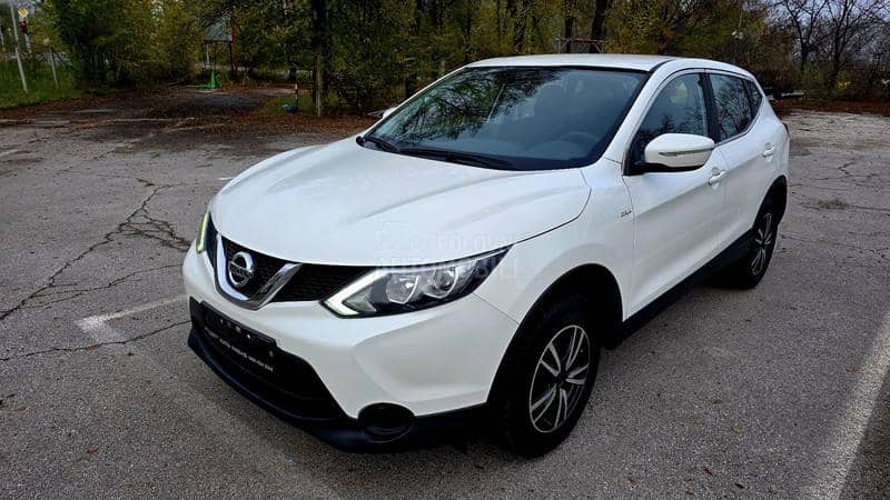 Nissan Qashqai 1,5Dci LED/NAV/PERLA