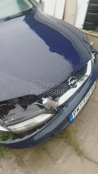 Opel Vectra B 
