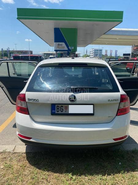 Škoda Rapid 