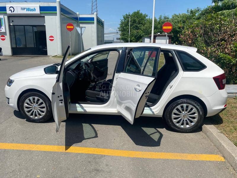 Škoda Rapid 