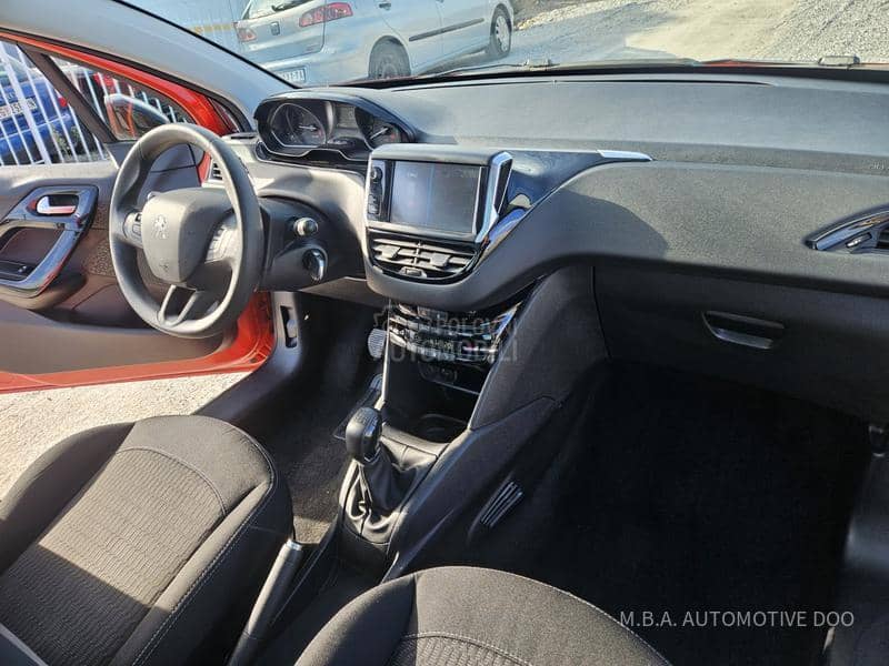 Peugeot 208 1.2 Style