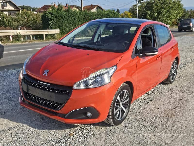 Peugeot 208 1.2 Style