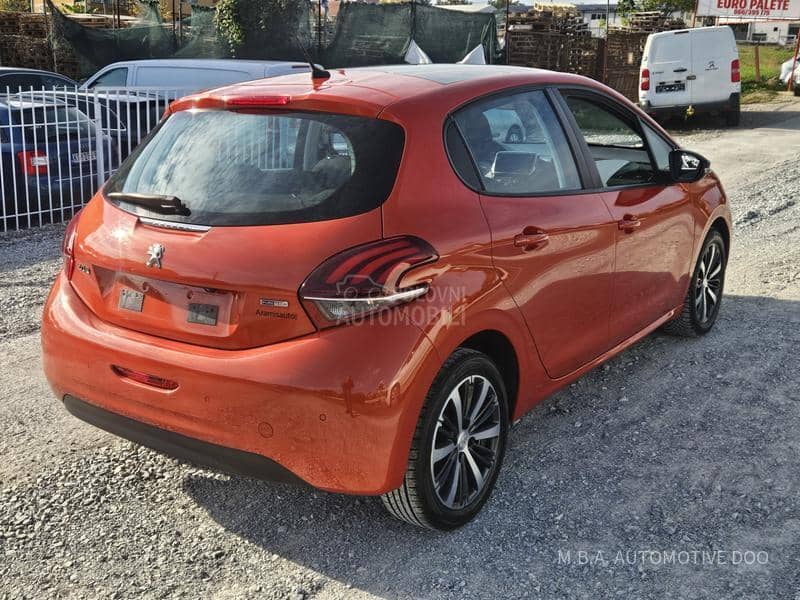 Peugeot 208 1.2 Style