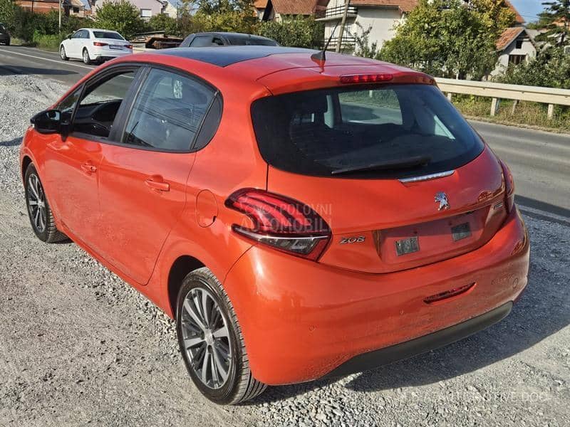 Peugeot 208 1.2 Style