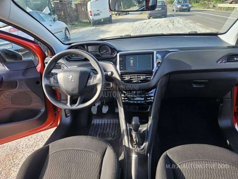 Peugeot 208 1.2 Style