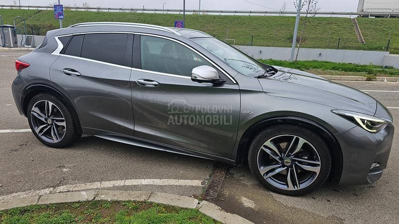 Infiniti Q30 2.2d Premium Autom