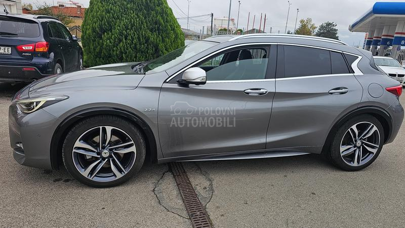 Infiniti Q30 2.2d Premium Autom