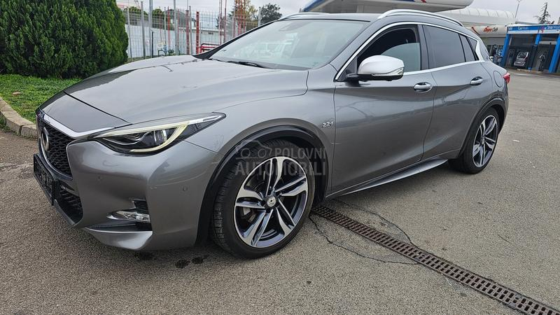 Infiniti Q30 2.2d Premium Autom