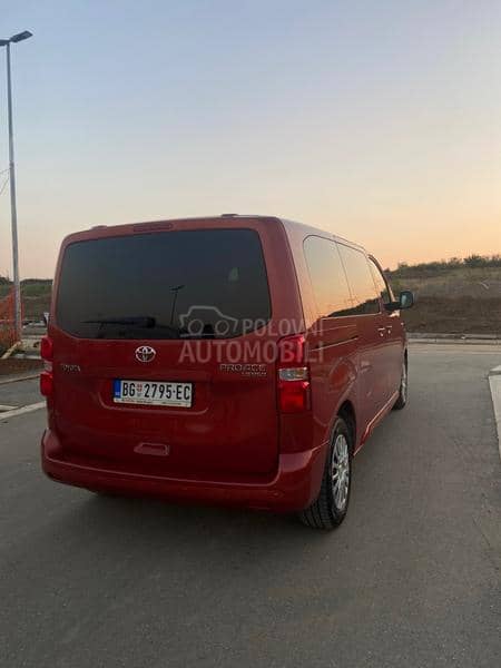 Toyota Proace Verso 