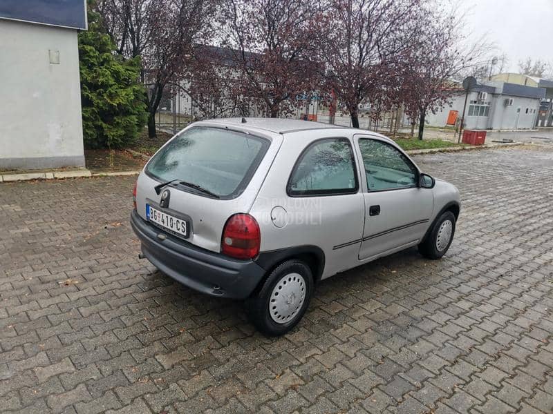 Opel Corsa B 