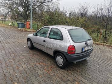 Opel Corsa B 