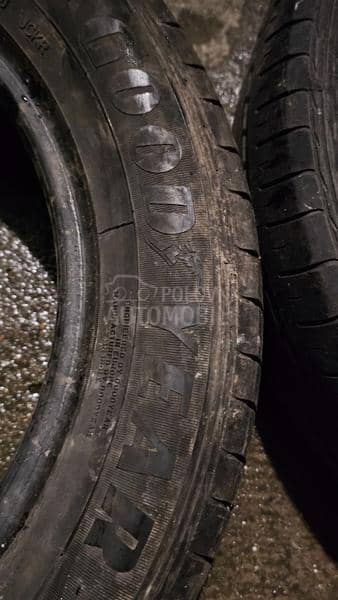 Goodyear 185/60 R15 Letnja