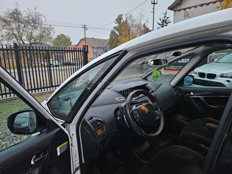 Citroen C4 Picasso 1.6 exclusive