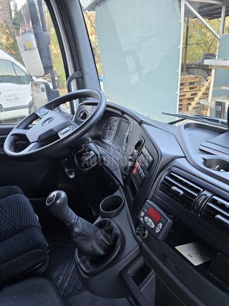 Mercedes Benz Atego 818