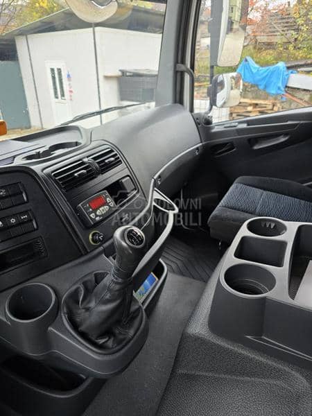 Mercedes Benz Atego 818