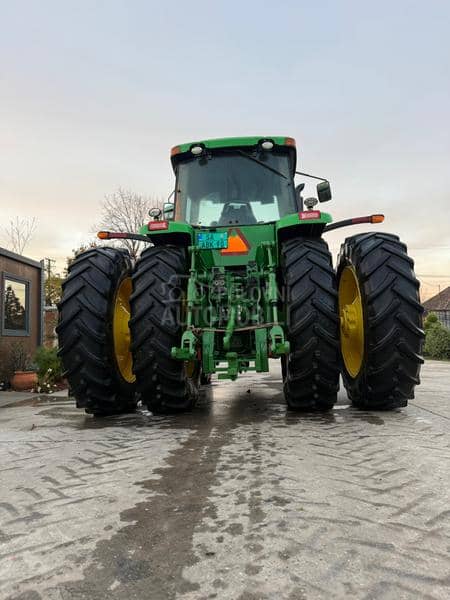 John Deere 8420