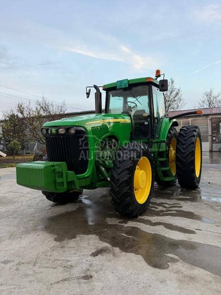 John Deere 8420