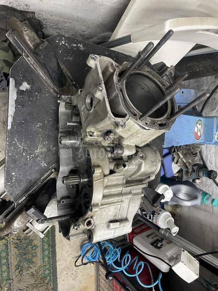 Aprilia Pegaso 650  DELOVI