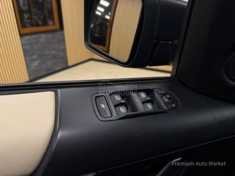 Land Rover Freelander 2//2.2/4x4/RESTY/NOV