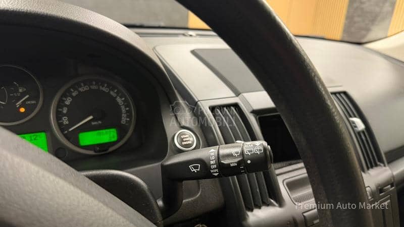 Land Rover Freelander 2//2.2/4x4/RESTY/NOV