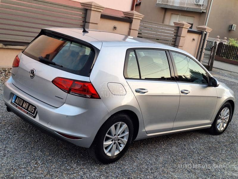 Volkswagen Golf 7 1.6 TDI BLUEMOTION
