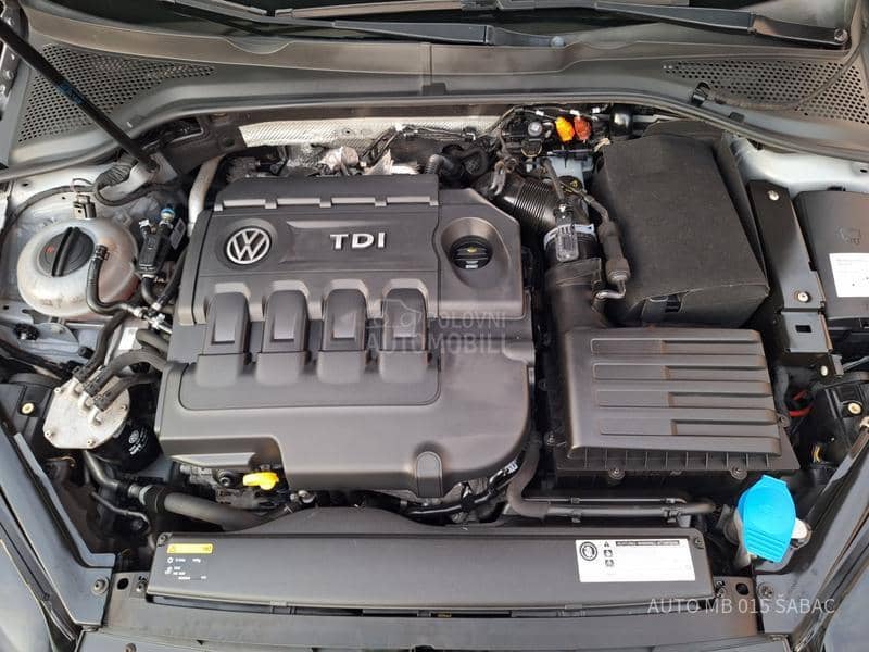 Volkswagen Golf 7 1.6 TDI BLUEMOTION