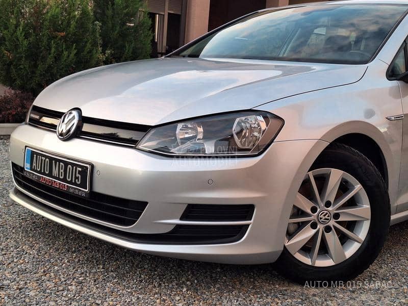 Volkswagen Golf 7 1.6 TDI BLUEMOTION