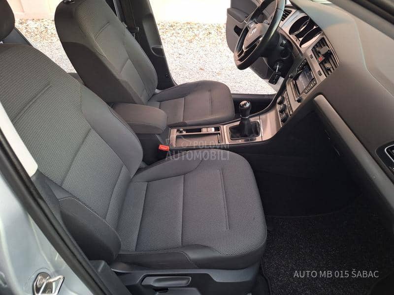 Volkswagen Golf 7 1.6 TDI BLUEMOTION