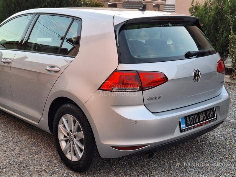 Volkswagen Golf 7 1.6 TDI BLUEMOTION