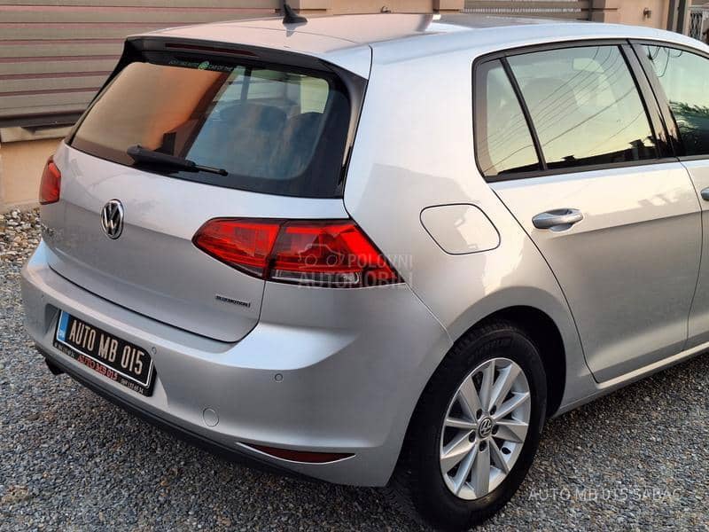 Volkswagen Golf 7 1.6 TDI BLUEMOTION
