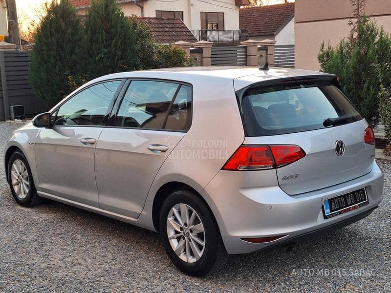Volkswagen Golf 7 1.6 TDI BLUEMOTION