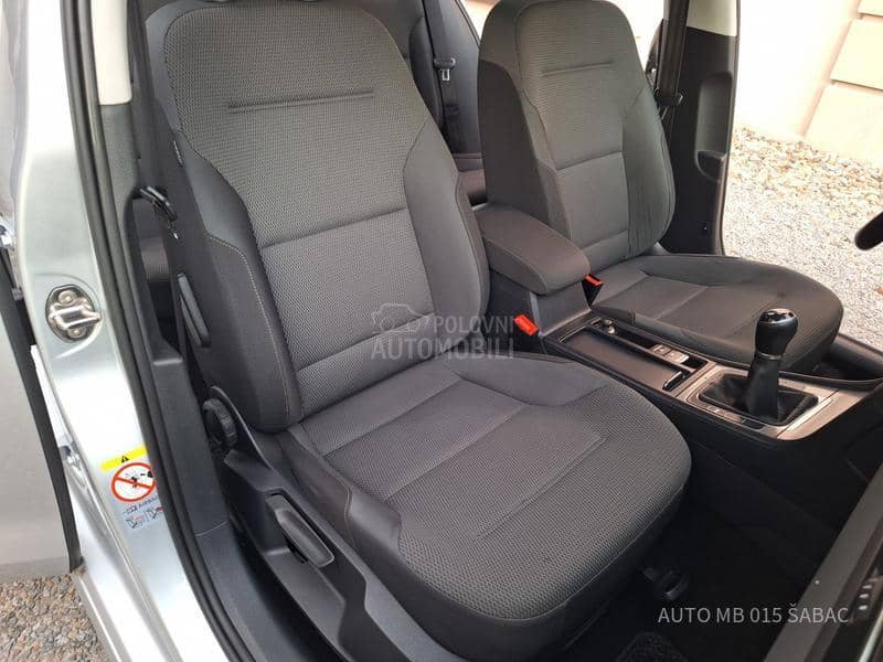 Volkswagen Golf 7 1.6 TDI BLUEMOTION