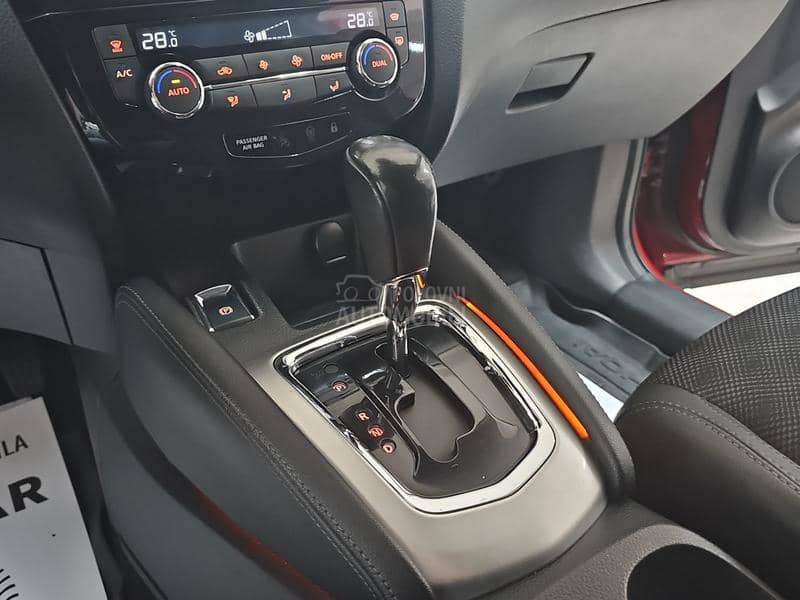Nissan Qashqai TEKNA/AUTO