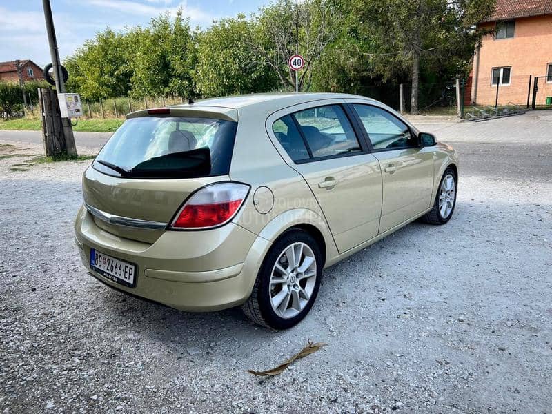 Opel Astra H 2.0 Turbo