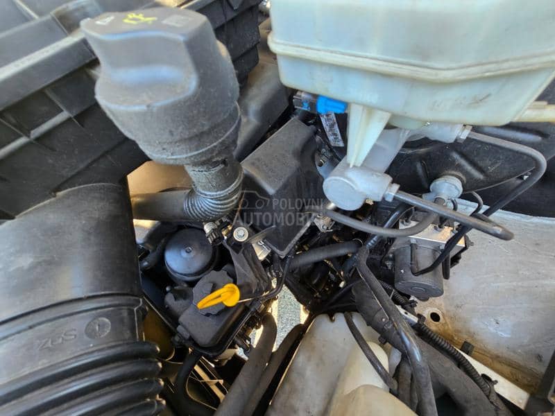 Mercedes Benz Sprinter 516