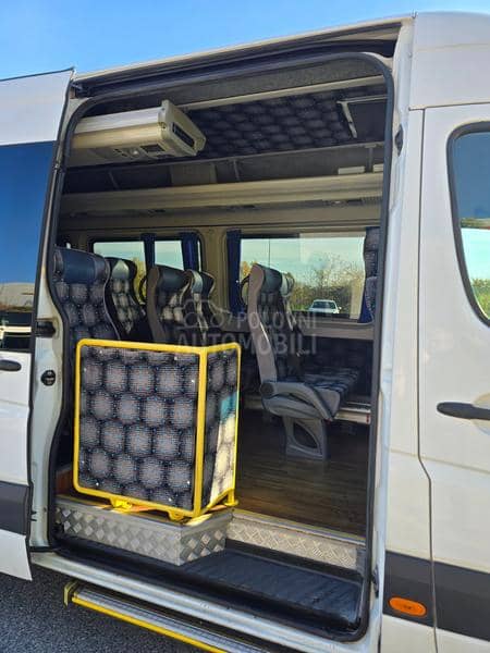 Mercedes Benz Sprinter 516