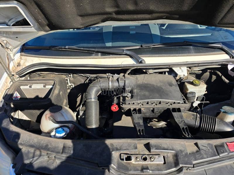 Mercedes Benz Sprinter 516