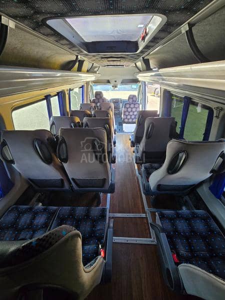 Mercedes Benz Sprinter 516