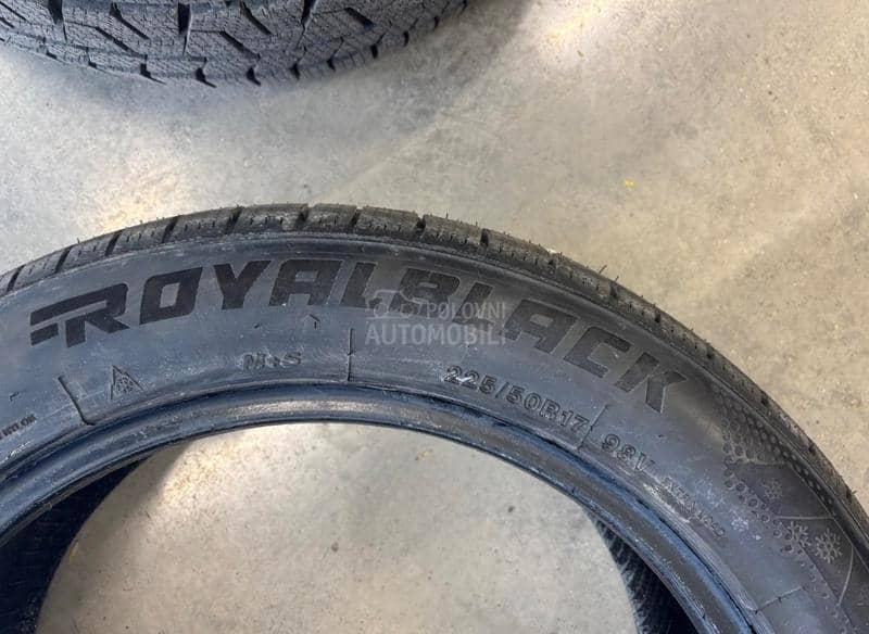 ROCKBLADE 225/50 R17 Zimska