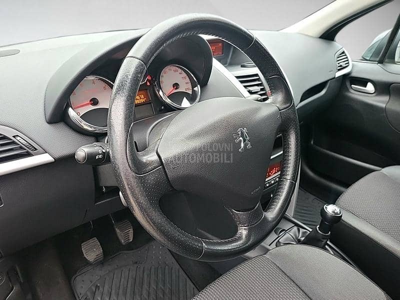 Peugeot 207 1.4