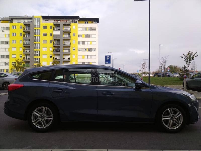 Ford Focus 1.5 dci NAV/LED