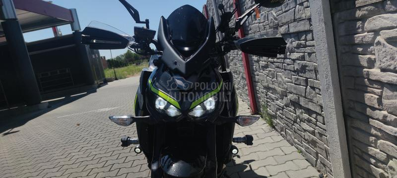 Kawasaki Z1000 R EDITION