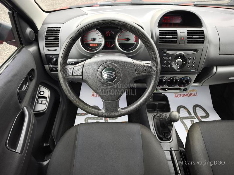 Suzuki Ignis 1.5 CLUB 4WD