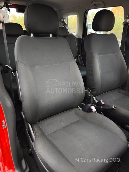 Suzuki Ignis 1.5 CLUB 4WD