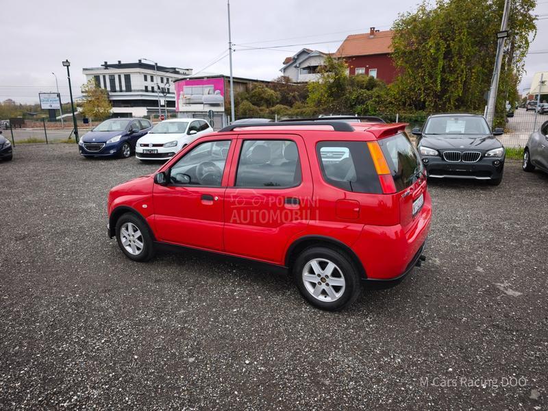 Suzuki Ignis 1.5 CLUB 4WD