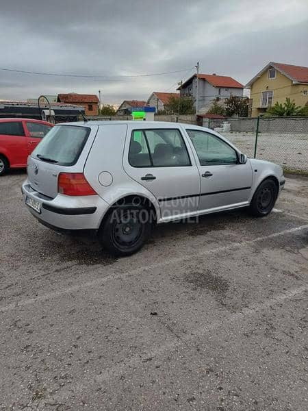 Volkswagen Golf 4 