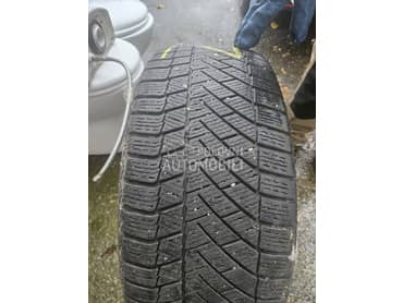 Continental 245/50 R18 Zimska
