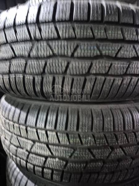 Continental 215/60 R16 Zimska