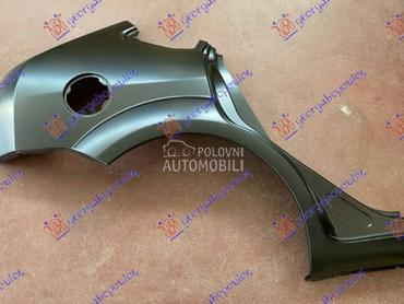 ZADNJI BLATOBRAN 5 VRATA Desno za Ford Focus od 2004. do 2008. god.